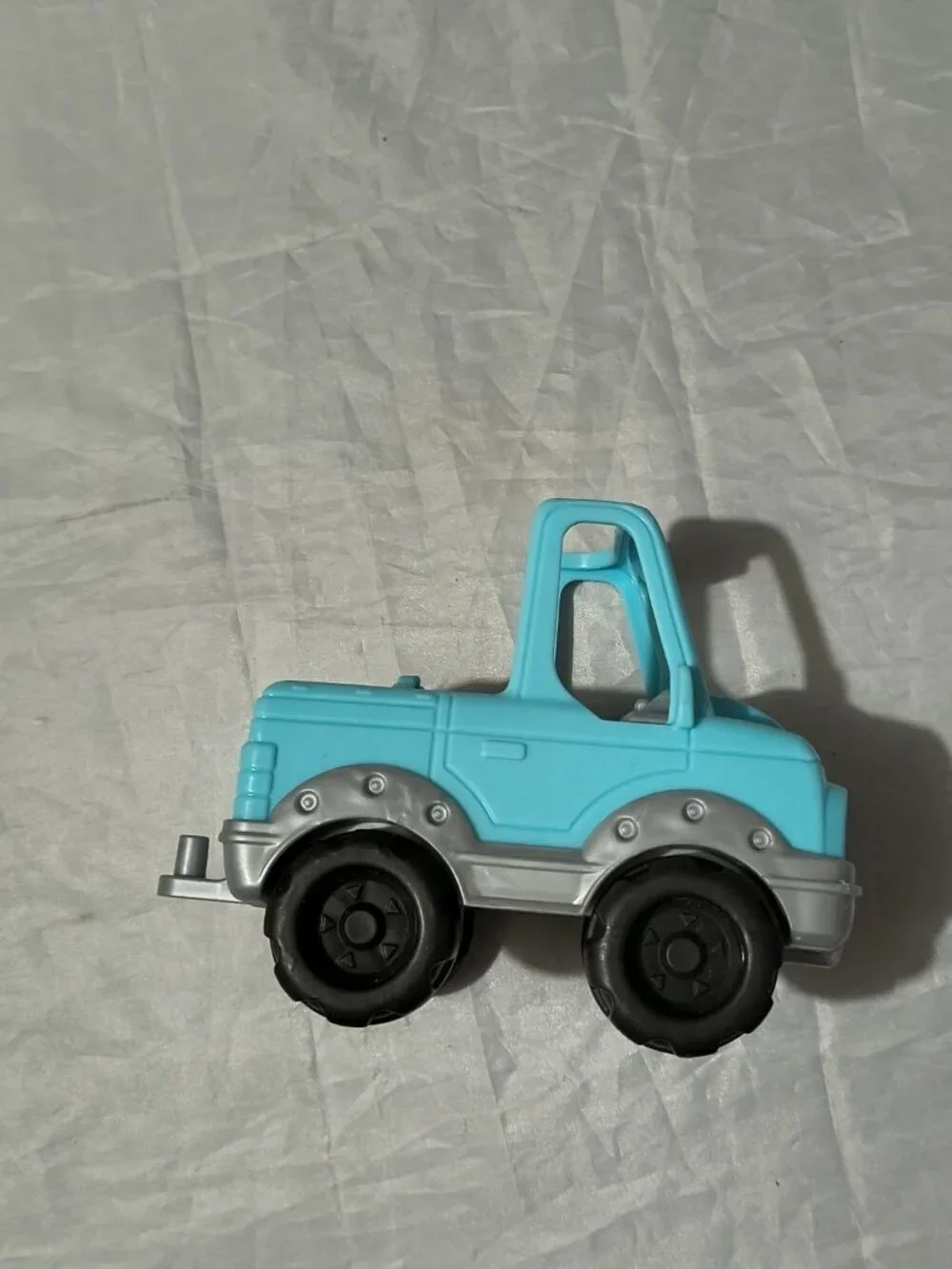 Mattel Little People 2017 Help a Friend Blue Pickup Truck with Face Vehicle Jeep